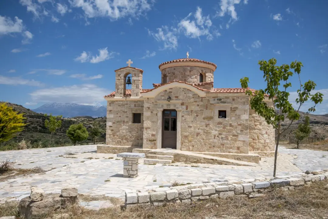 Une chapelle non loin du monastère