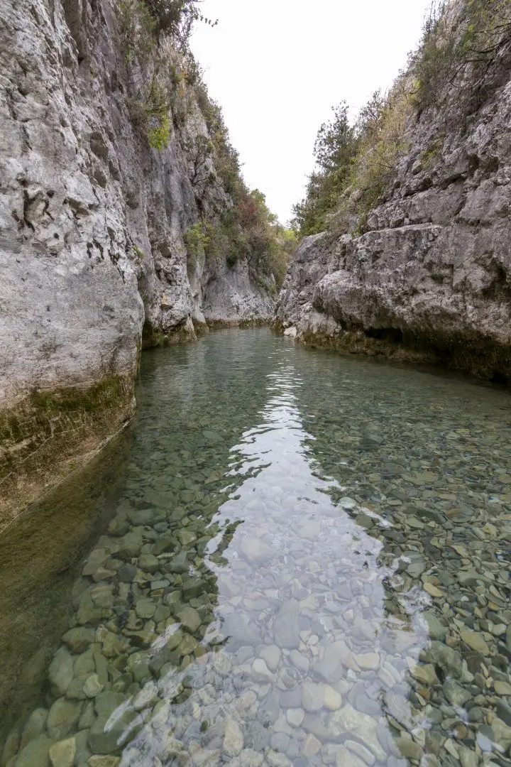 marche eau gorges toulourenc