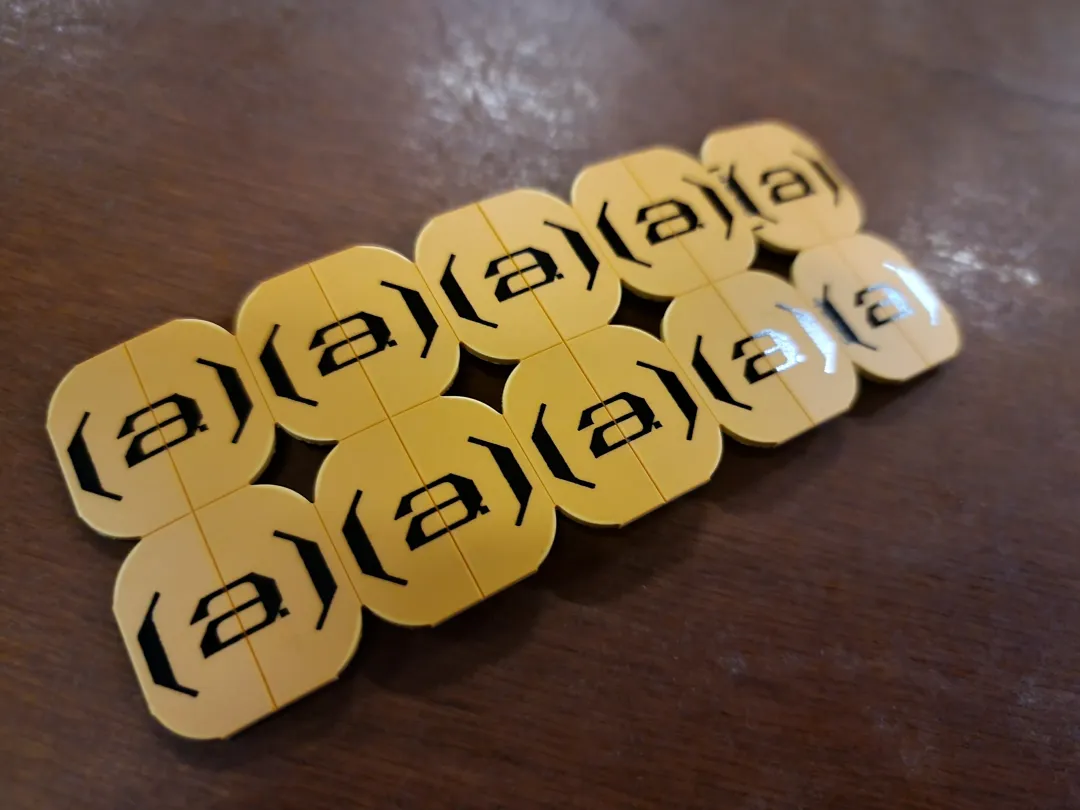 Une plaquette de 10 tokens d'Apex