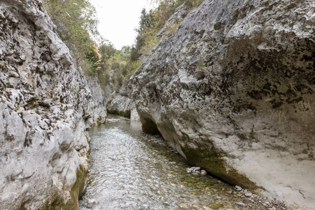 marche intérieur gorges toulourenc