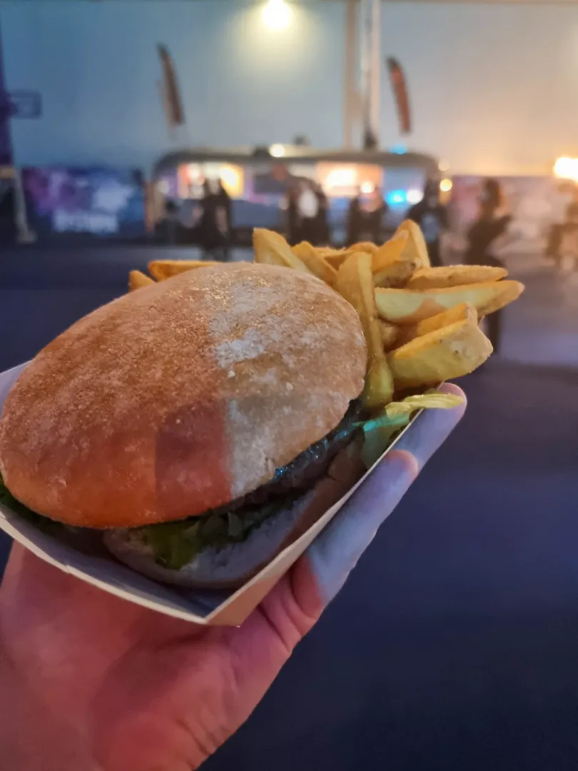 food truck burger frites